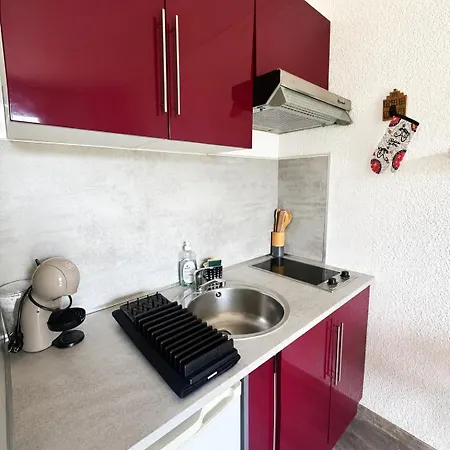 For 4 People - Panoramic View - Parking Apartament *