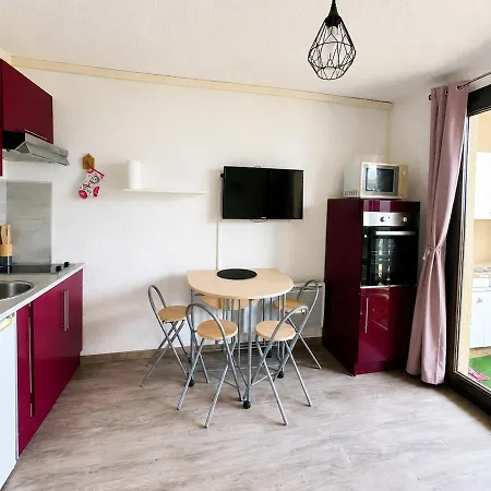 For 4 People - Panoramic View - Parking *