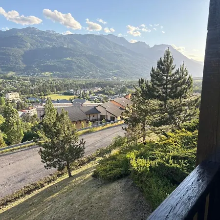 For 4 People - Panoramic View - Parking Apartament *